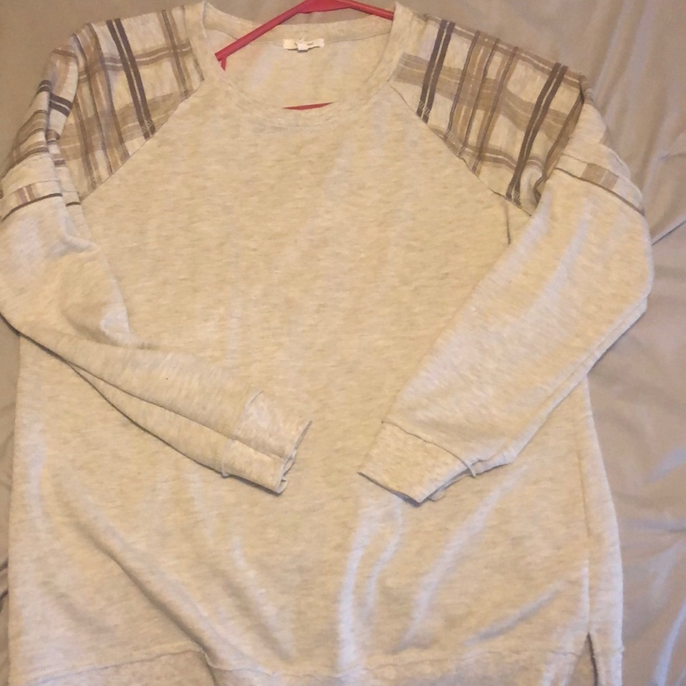 Maurice’s Plaid Shoulder Sweatshirt